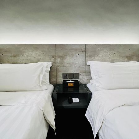 Bliss Hotel Singapore Exterior photo