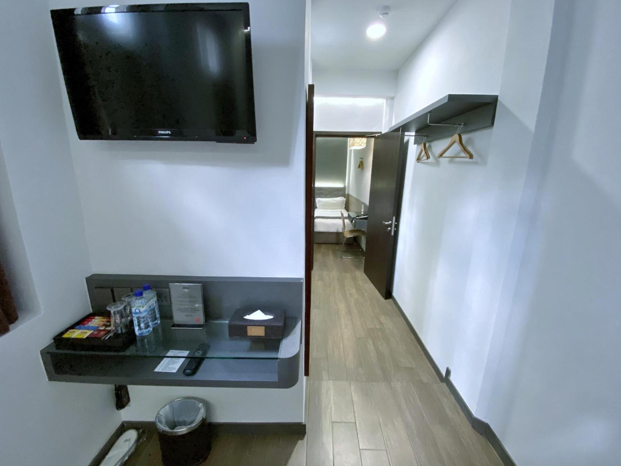 Bliss Hotel Singapore Room photo
